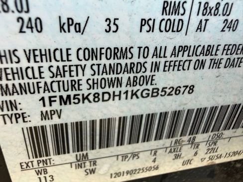 Used 2019 Ford Explorer XLT w/ Equipment Group 202A image 28