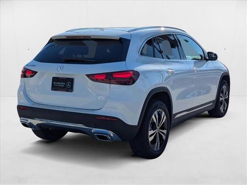 New 2026 Mercedes-Benz GLA 250 image 2