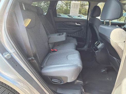 Used 2020 Hyundai Santa Fe SEL w/ Cargo Package image 15