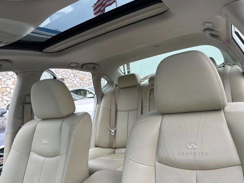 Used 2012 INFINITI M37 x AWD 4dr Sedan w/ Premium Pkg image 10