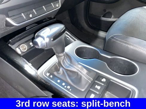 Used 2016 Kia Sorento SX image 21