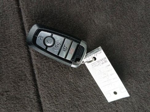 Used 2021 Ford Expedition Limited image 46