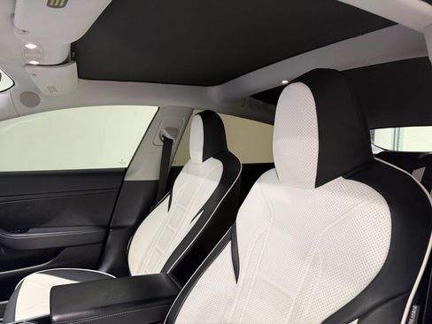 Used 2020 Tesla Model 3 Long Range image 12