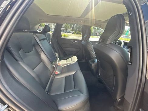 Used 2025 Volvo XC60 B5 Core w/ Protection Package Premier AWD/4WD image 14