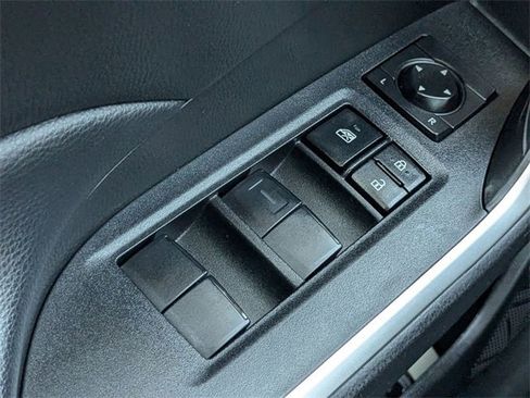Used 2023 Toyota RAV4 LE image 22