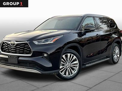 Used 2022 Toyota Highlander Platinum