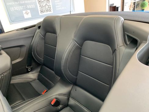 Used 2025 Ford Mustang Premium image 11