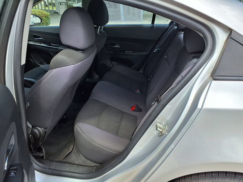 Used 2014 Chevrolet Cruze LT FWD image 14