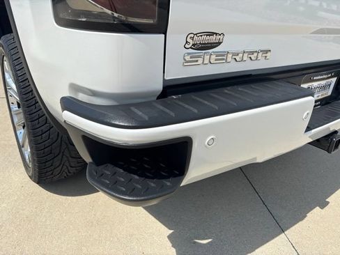 Used 2018 GMC Sierra 1500 Denali w/ Denali Ultimate Package AWD/4WD image 27