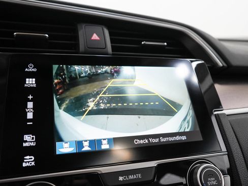 Used 2016 Honda Civic Touring image 28