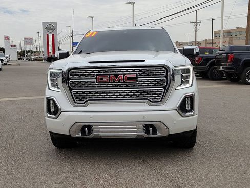 Used 2021 GMC Sierra 1500 Denali w/ Denali Ultimate Package AWD/4WD image 3