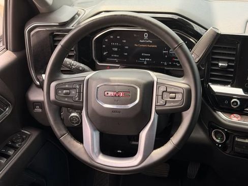 Used 2026 GMC Sierra 1500 SLT RWD image 17