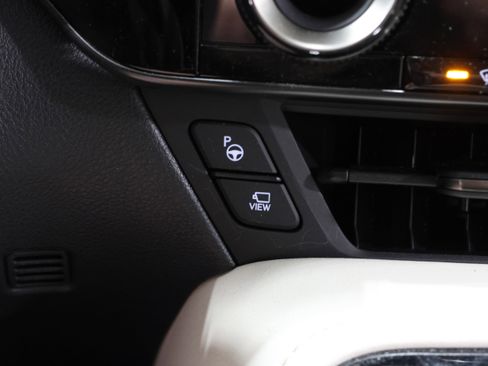 Used 2025 Lexus NX 450h+ AWD w/ Luxury Package image 28