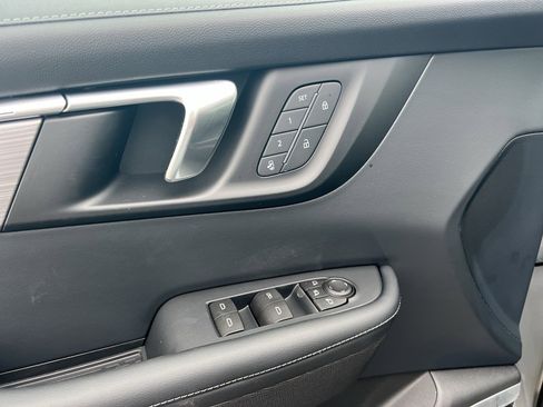 New 2026 Buick Enclave Preferred w/ Power Package image 10