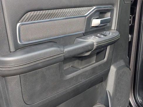 New 2026 RAM 2500 Big Horn AWD/4WD image 18