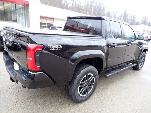 Certified 2024 Toyota Tacoma TRD Sport w/ TRD Sport Upgrade Package image 4
