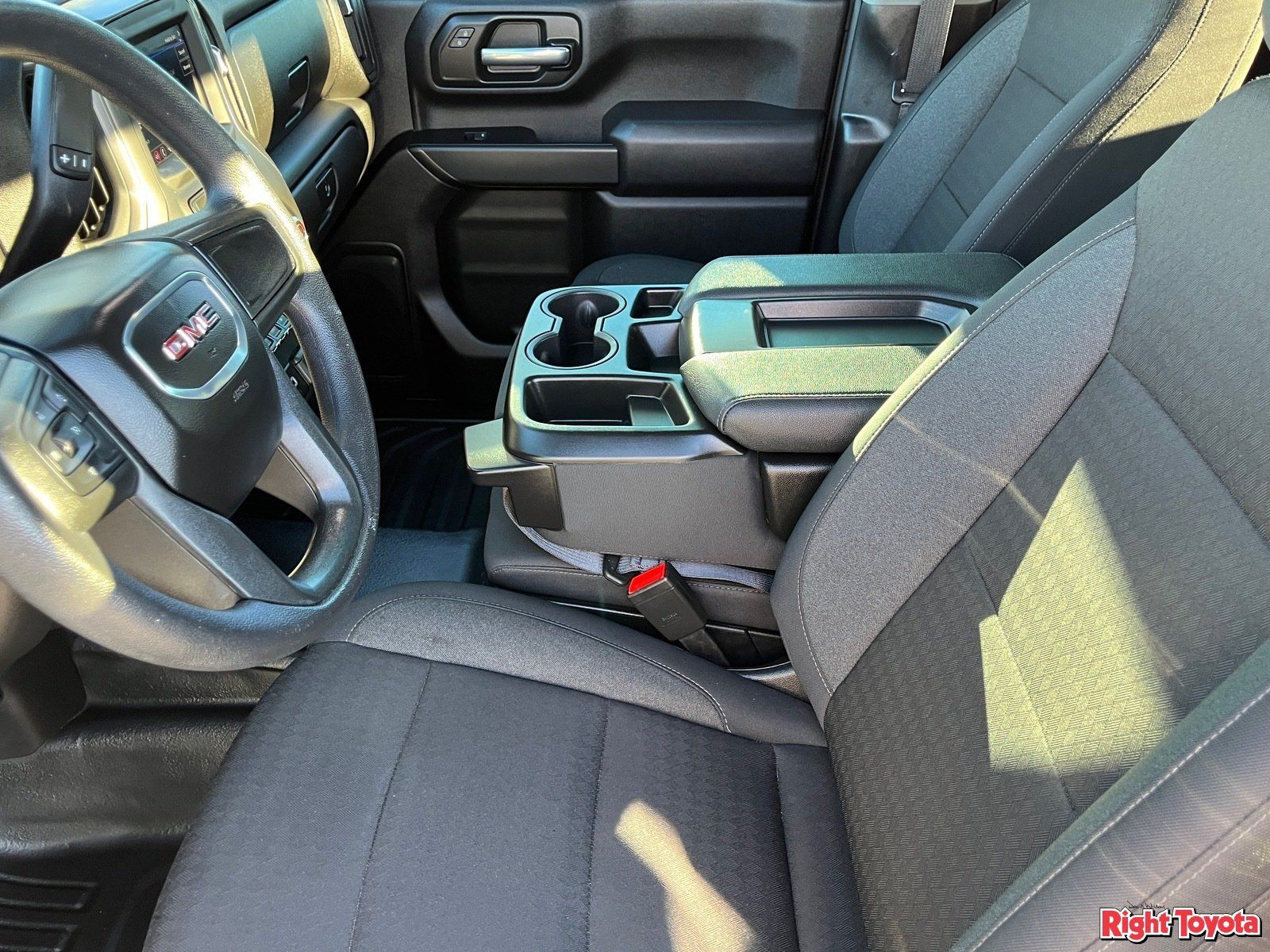 Used 2025 GMC Sierra 2500 Pro w/ 1SA Pro Safety Plus Package RWD image 20