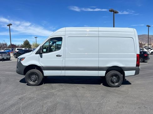 Used 2026 Mercedes-Benz Sprinter 2500 image 5