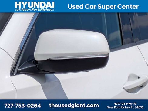 Used 2019 Acura RDX AWD w/ Advance Package image 11