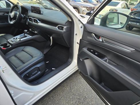 New 2025 MAZDA CX-5 AWD 2.5 S w/ Premium Plus Pkg image 29