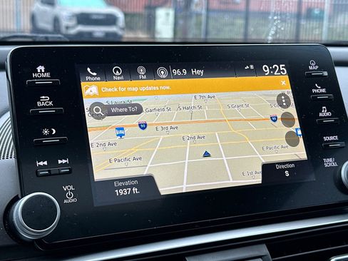 Used 2018 Honda Accord Touring image 44