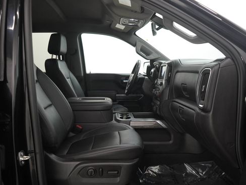 Used 2021 Chevrolet Silverado 1500 LTZ AWD/4WD image 11