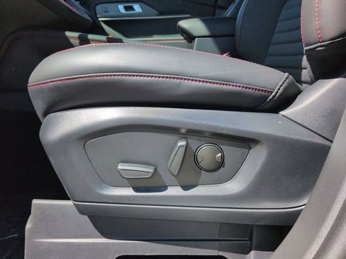 New 2026 Ford Explorer ST-Line image 19