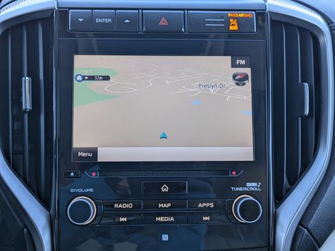 Used 2022 Subaru Ascent Limited w/ Technology Package image 13