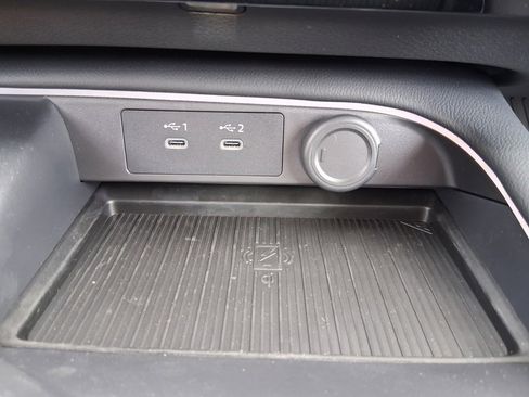 New 2026 Nissan Sentra SV w/ SV Convenience Package image 17