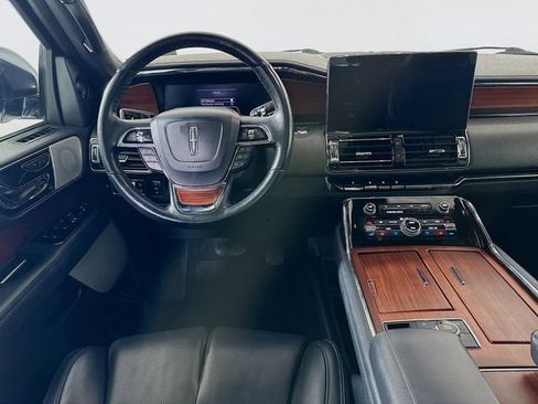 Certified 2023 Lincoln Navigator L Reserve AWD/4WD image 27