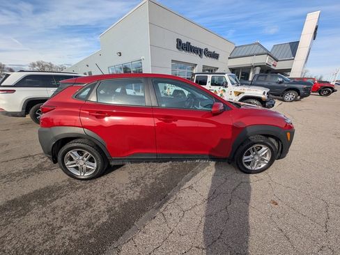 Used 2020 Hyundai Kona SE image 4