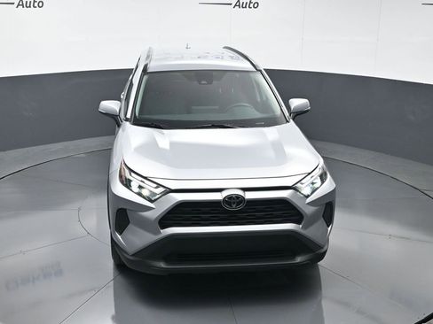 Used 2025 Toyota RAV4 XLE AWD/4WD image 47