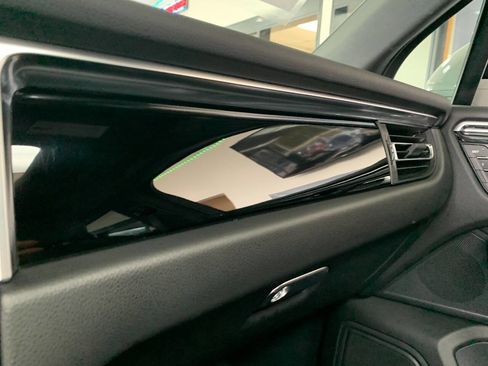 Used 2023 Porsche Macan image 22