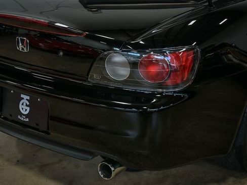 Used 2002 Honda S2000 image 12