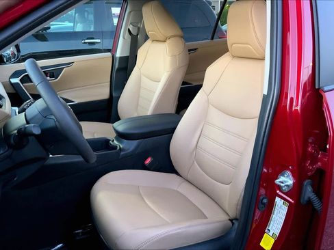 Used 2024 Toyota RAV4 XLE Premium w/ Weather Package FWD image 7