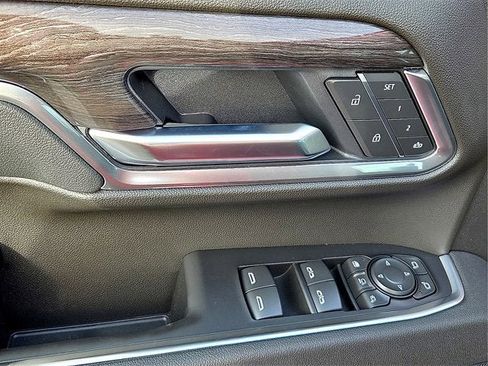 New 2026 Chevrolet Silverado 3500 LTZ w/ LTZ Convenience Package image 15