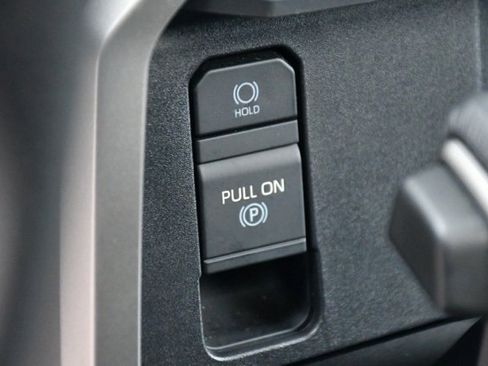 Used 2025 Toyota Sequoia SR5 image 21