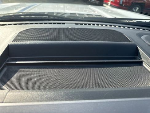 Used 2023 Ford F150 XLT w/ Trailer Tow Package image 31