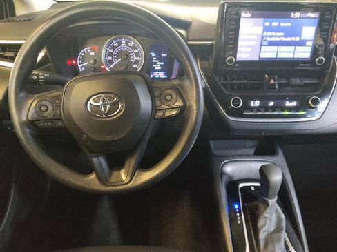 Used 2022 Toyota Corolla LE w/ LE Convenience Package FWD image 22