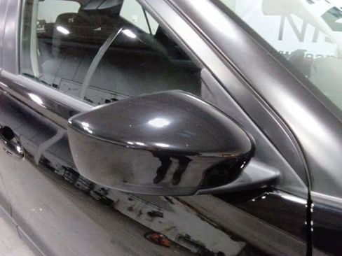 Used 2023 Nissan Kicks SV FWD image 29