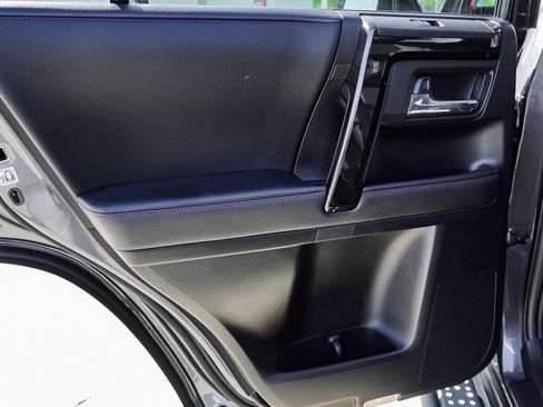 Certified 2023 Toyota 4Runner TRD Off-Road Premium w/ Moonroof Package AWD/4WD image 24