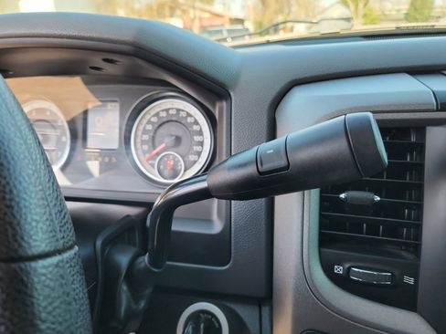 Used 2015 RAM 2500 Tradesman w/ Chrome Appearance Group image 20