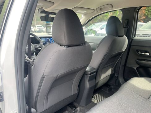New 2026 Nissan Kicks SV FWD image 18