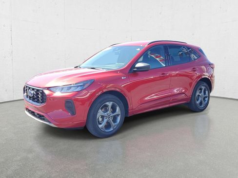 Used 2024 Ford Escape ST-Line w/ Tech Pack #1 AWD/4WD image 4