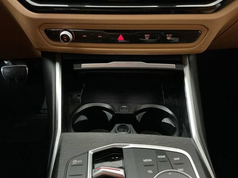 Used 2023 BMW 330i Sedan w/ M Sport Package RWD image 12