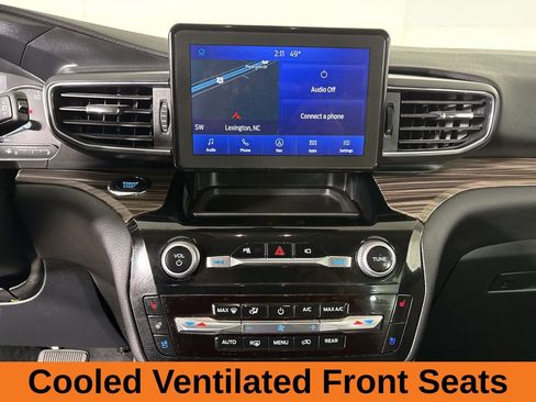 Used 2023 Ford Explorer Limited image 15