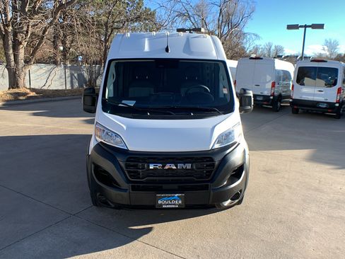 Used 2025 RAM ProMaster 2500 w/ Power Group image 8