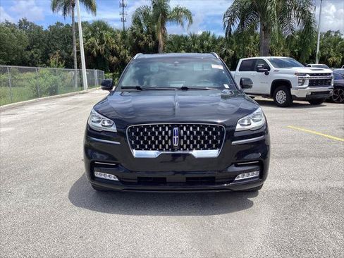 Used 2020 Lincoln Aviator Grand Touring w/ Equipment Group 302A AWD/4WD image 2