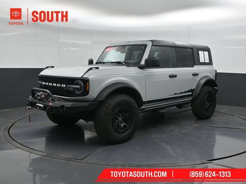 Used 2022 Ford Bronco Wildtrak AWD/4WD image 6