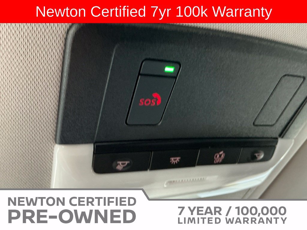 Used 2023 Nissan Pathfinder SL AWD/4WD image 33